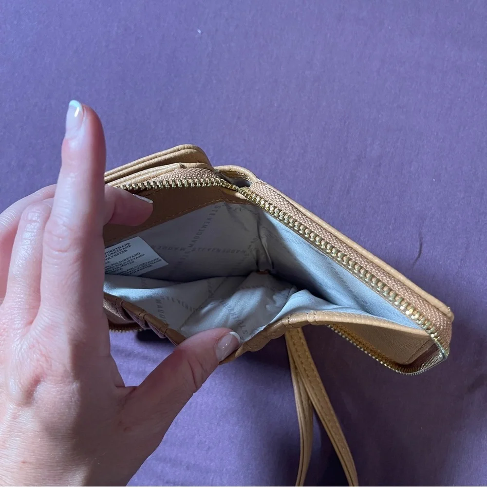 Steve Madden Tan/Camel Wristlet Wallet, Small Bi-fold Square Wallet - NWOT